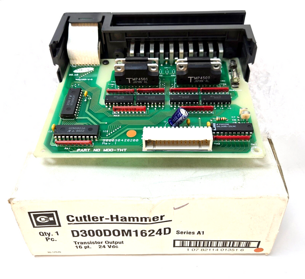 Cutler Hammer D300DOM1624D Transistor Output - Serial A1 - 16 pt -  24Vdc