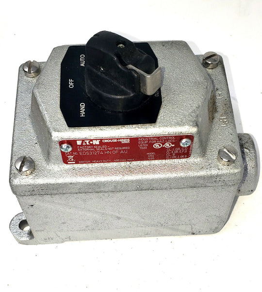 Eaton Crouse-Hinds EDS31274 Selector Switch Station, Enclosed, Front Operated