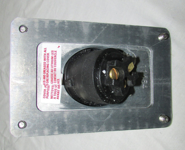Appleton ECSK2023 Receptacle and Cover Assembly; 20 Amp, 125VAC