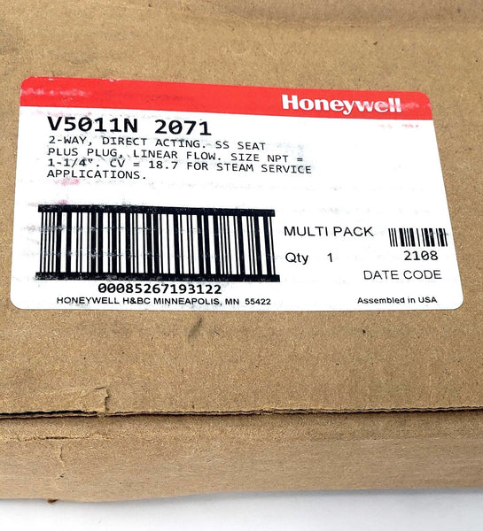 Honeywell V5011N2071 Two-Way 1-1/4" Globe Valve, Female, 100 PSI